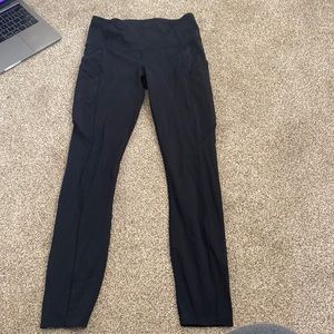 BLACK LULULEMON LEGGINGS size2